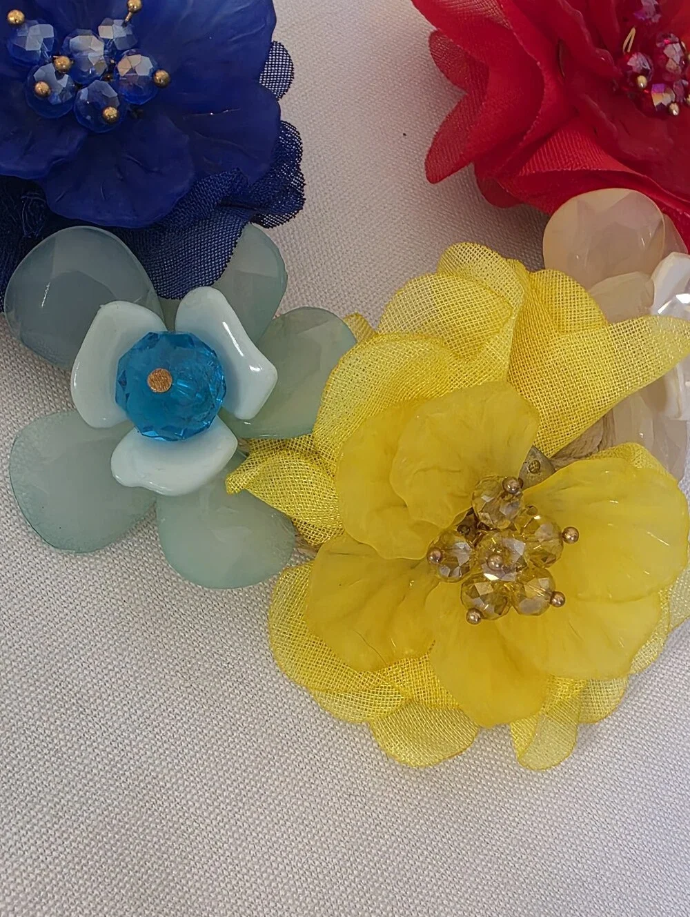 Vibrant Floral Statement Choker Necklace Set Fabric Acrylic Flowers Braided Cord